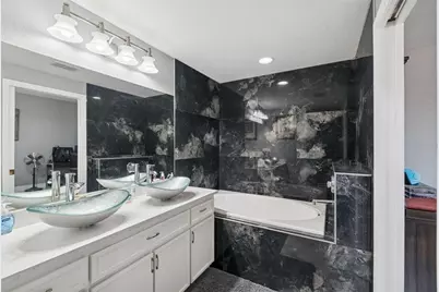 9078 Birmingham Avenue, Weeki Wachee, FL 34613 - Photo 18