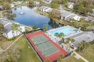 1371 Pine Ridge Cir E, Tarpon Springs, FL 34688 - Photo 34