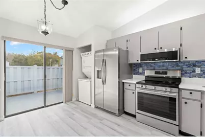 1371 Pine Ridge Circle E #B, Tarpon Springs, FL 34688 - Photo 6