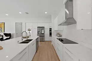 17841 Simmons Rd, Lutz, FL 33548 - Photo 38