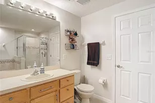 2426 Middleton Grove Dr, Brandon, FL 33511 - Photo 40