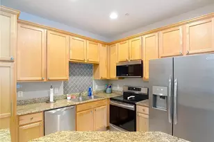 2426 Middleton Grove Dr, Brandon, FL 33511 - Photo 24