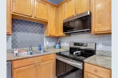 2426 Middleton Grove Drive, Brandon, FL 33511 - Photo 6