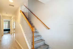 2426 Middleton Grove Dr, Brandon, FL 33511 - Photo 4