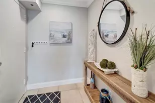 1125 W Peppertree Dr, Sarasota, FL 34242 - Photo 2