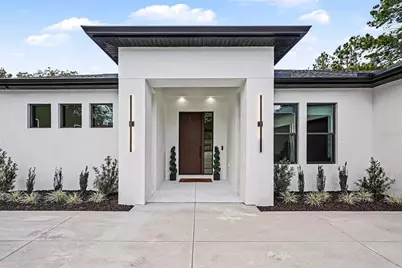 17296 Raintree Road, Lutz, FL 33558 - Photo 2