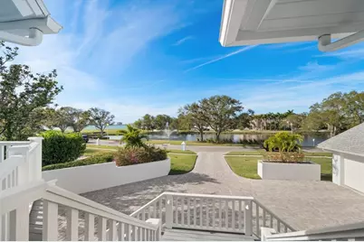 430 St Andrews Drive, Belleair, FL 33756 - Photo 10