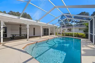 8678 10th St N, Saint Petersburg, FL 33701 - Photo 30