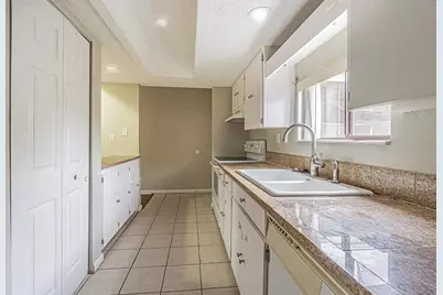 8622 Cattail Drive #152, Temple Terrace, FL 33637 - Photo 4