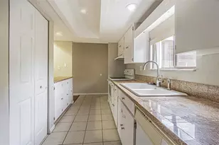 8622 Cattail Dr, Temple Terrace, FL 33637 - Photo 4