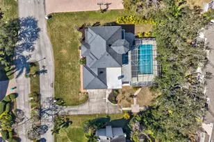 8667 Burning Tree Cir, Seminole, FL 33777 - Photo 42