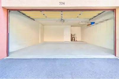 704 Seagate Drive, Tampa, FL 33602 - Photo 40