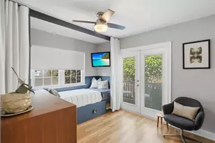 1201 30th Ave N, Saint Petersburg, FL 33704 - Photo 14