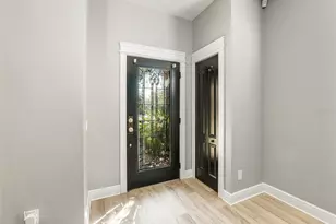 15509 Long Cypress Dr, Ruskin, FL 33573 - Photo 4