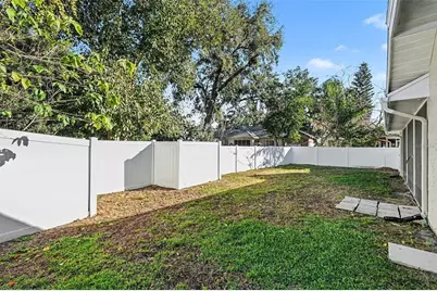 905 Clearcreek Drive, Tampa, FL 33613 - Photo 32