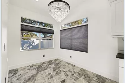 905 Clearcreek Drive, Tampa, FL 33613 - Photo 14