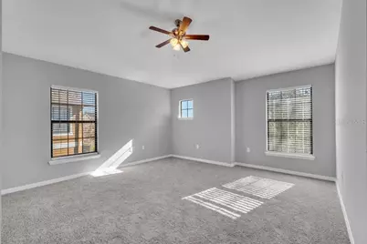 16431 Kingletridge Avenue, Lithia, FL 33547 - Photo 18