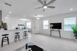 5728 Skytop Dr, Lithia, FL 33547 - Photo 10