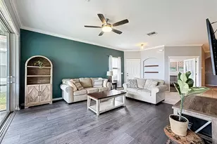 7520 Surrey Pines Dr, Apollo Beach, FL 33572 - Photo 10