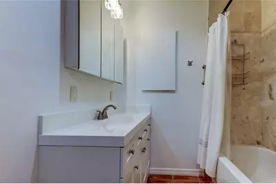 5525 Pine Circle NE, Saint Petersburg, FL 33703 - Photo 22