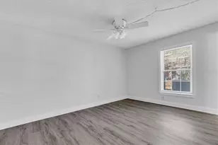1275 85th Ave N, Saint Petersburg, FL 33702 - Photo 14