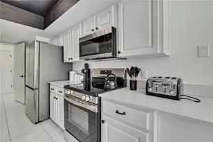 7231 Big Bend Dr, Spring Hill, FL 34606 - Photo 12