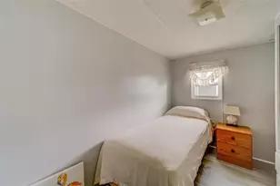 35204 Ada Ave, Zephyrhills, FL 33541 - Photo 14