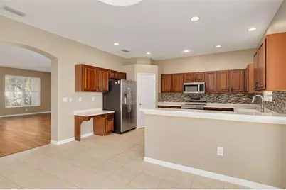 9028 Willowbrook Circle, Bradenton, FL 34212 - Photo 8