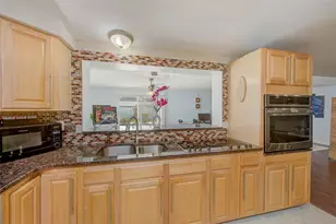 2032 Gatewood Dr, Largo, FL 33770 - Photo 10