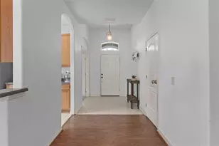 3922 Langdrum Dr, Wesley Chapel, FL 33543 - Photo 4