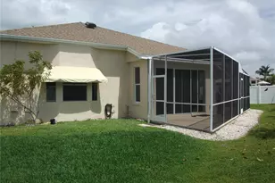 913 Michele Cir, Dunedin, FL 34698 - Photo 28