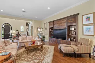 16627 Sedona De Avila, Tampa, FL 33613 - Photo 8
