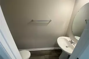 35123 White Water Lily Wy, Zephyrhills, FL 33541 - Photo 4