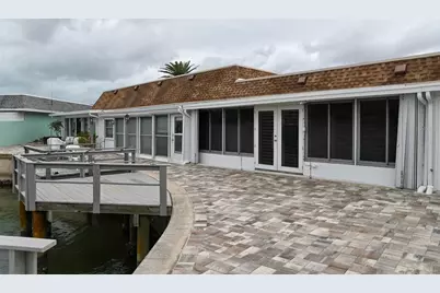 350 Boca Ciega Point Blvd, Saint Petersburg, FL 33708 - Photo 20