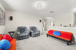 17206 White Mangrove Dr, Wimauma, FL 33598 - Photo 12