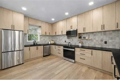 212 W Euclid Avenue #B, Tampa, FL 33602 - Photo 8