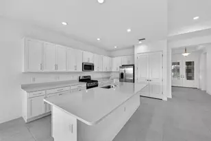 32268 Mahogany Valley Dr, Wesley Chapel, FL 33543 - Photo 8