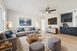 2136 W Minnehaha St, Tampa, FL 33604 - Photo 10