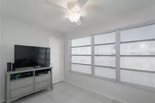 2960 59th Street S, Gulfport, FL 33707 - Photo 16