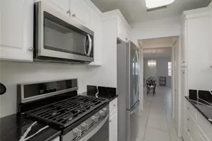 2960 59th Street S, Gulfport, FL 33707 - Photo 14