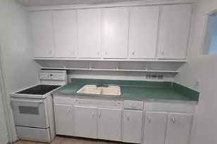 4627 19th Ave S, Saint Petersburg, FL 33711 - Photo 2