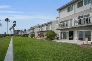 1451 Gulf Blvd, Clearwater Beach, FL 33767 - Photo 6