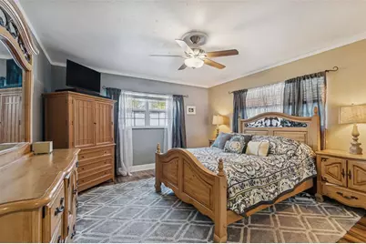 461 Deville Drive E, Largo, FL 33771 - Photo 20