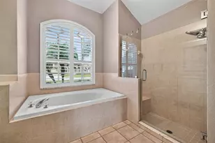 1628 Glen Oak Ln, Lutz, FL 33549 - Photo 18
