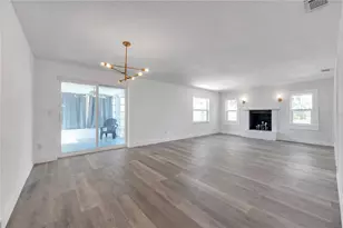 921 7th St NW, Largo, FL 33770 - Photo 14