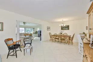 1520 Danbury Dr, Sun City Center, FL 33573 - Photo 8