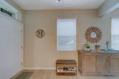 11437 Crowned Sparrow Lane, Tampa, FL 33626 - Photo 8