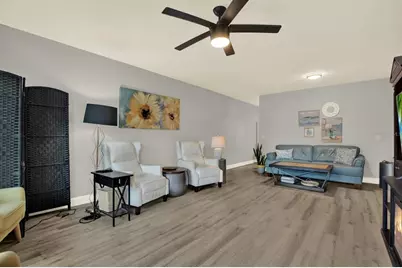 2262 Swedish Drive #14, Clearwater, FL 33763 - Photo 2