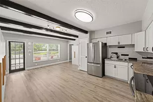 2262 Swedish Dr, Clearwater, FL 33763 - Photo 6