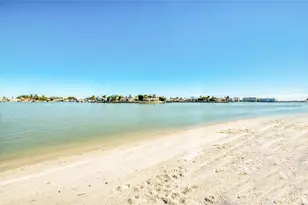 9211 Captiva Cir, Saint Pete Beach, FL 33706 - Photo 34